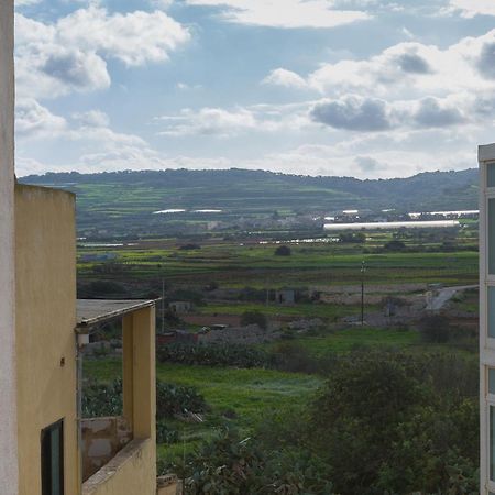 North Side Apartment 1 L-Imgarr Dış mekan fotoğraf