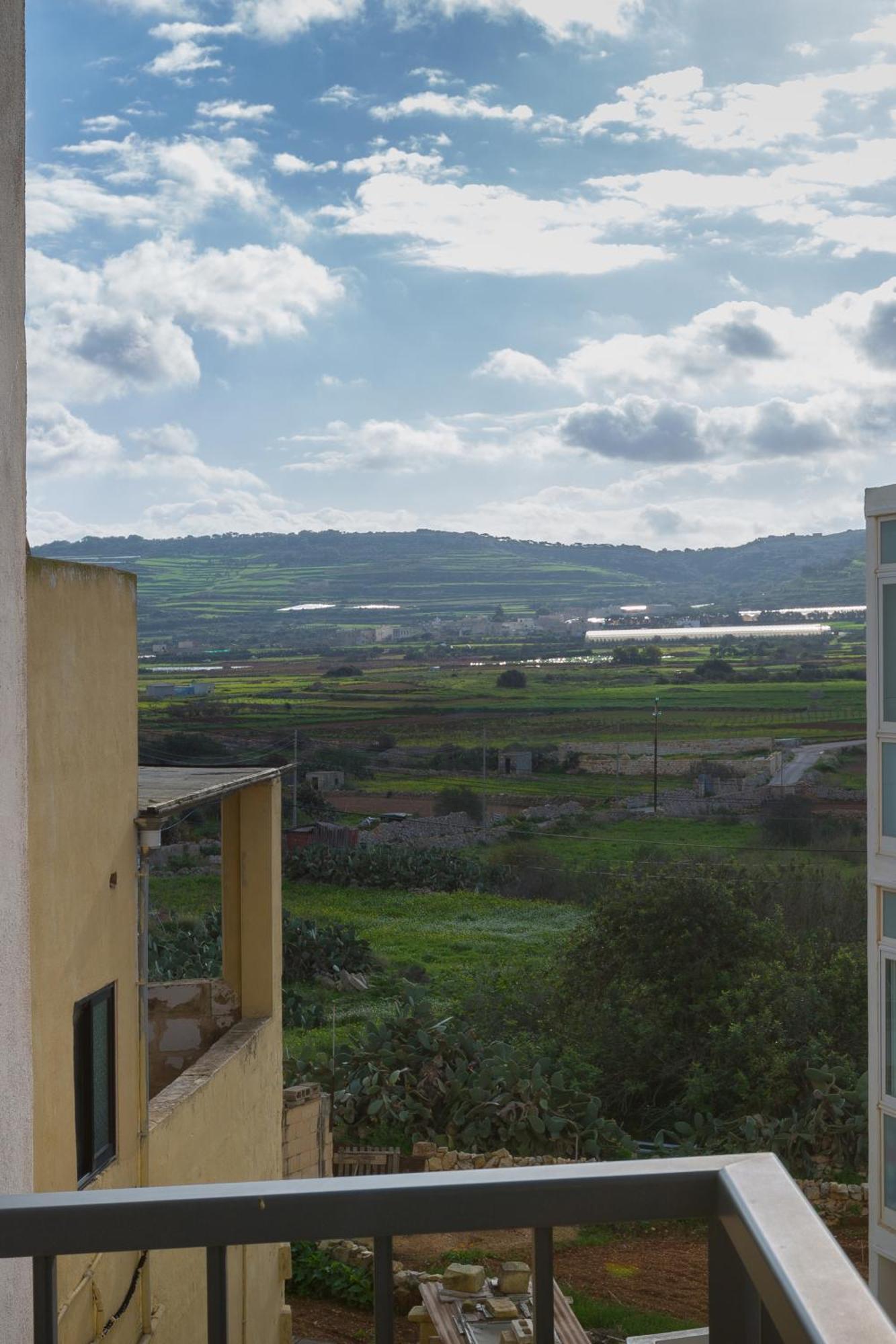 North Side Apartment 1 L-Imgarr Dış mekan fotoğraf