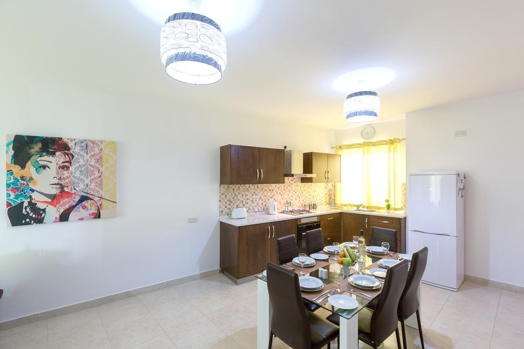 North Side Apartment 1 L-Imgarr Dış mekan fotoğraf