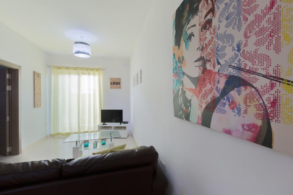 North Side Apartment 1 L-Imgarr Dış mekan fotoğraf